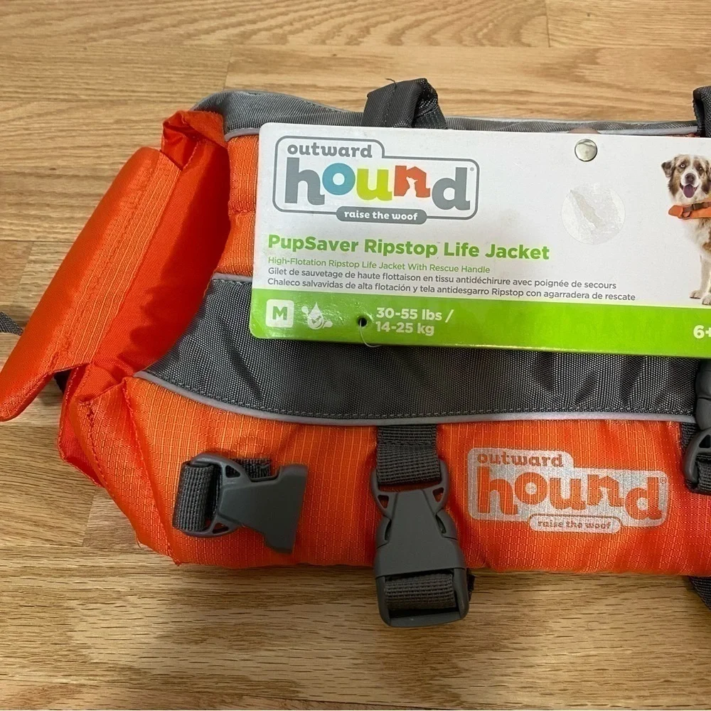 Outward Hound Dog Life Vest Medium NWT 30-55 lb Orange